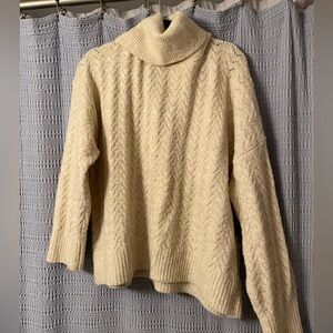 Old Navy Soft cream turtleneck Sweater